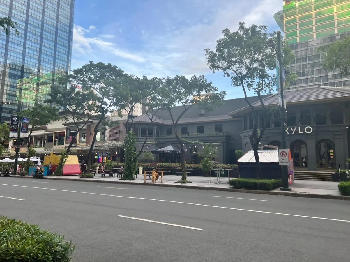 Uptown Parksuites II Taguig Philippines