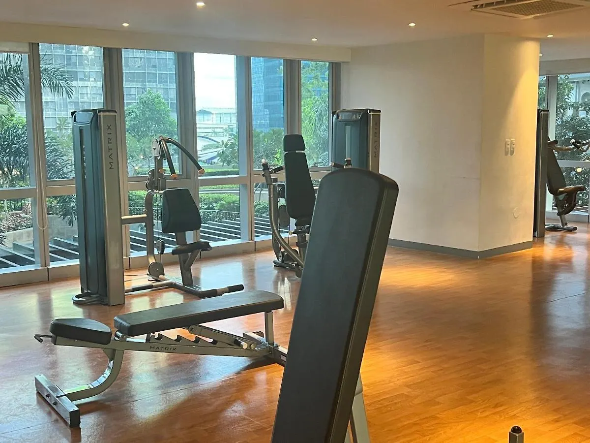 Uptown Parksuites II Taguig 0*,  Philippines