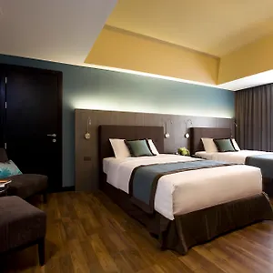 4* Aparthotel Hailey And Meagan's Nook At F1 Manila Residential At Bgc Near St Luke's
