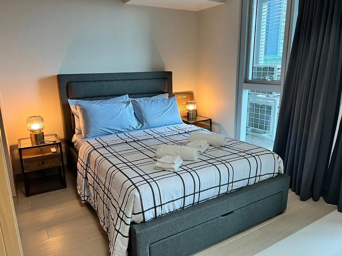 Uptown Parksuites II Taguig