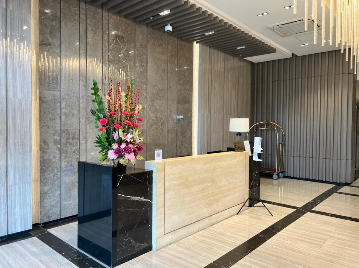 Uptown Parksuites II Taguig