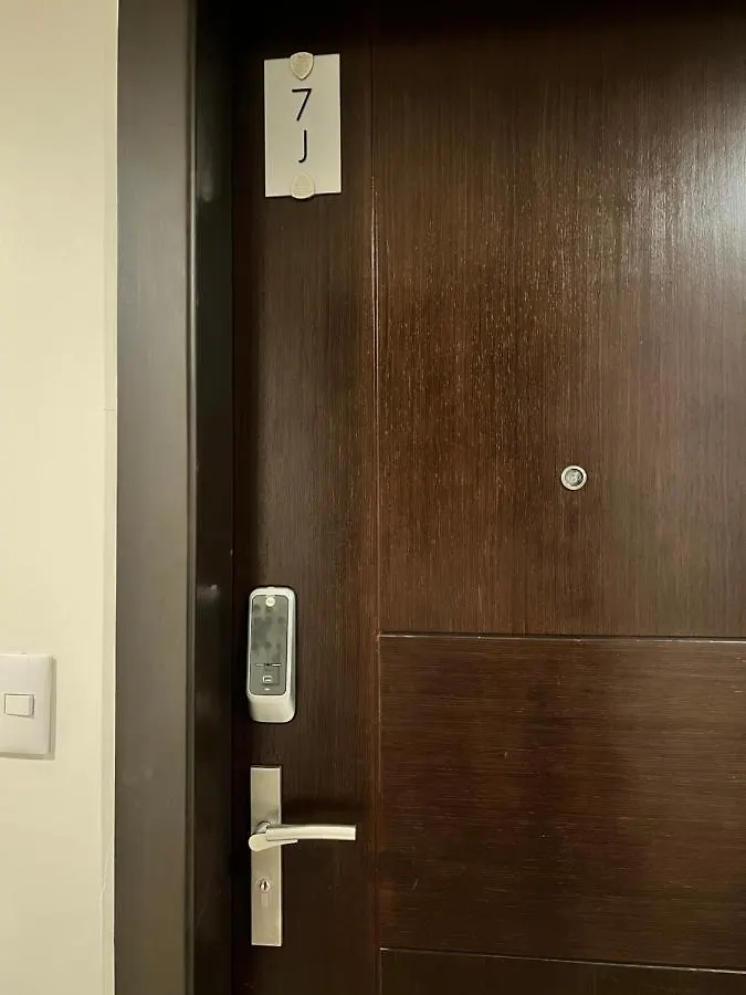 Uptown Parksuites II Taguig Aparthotel