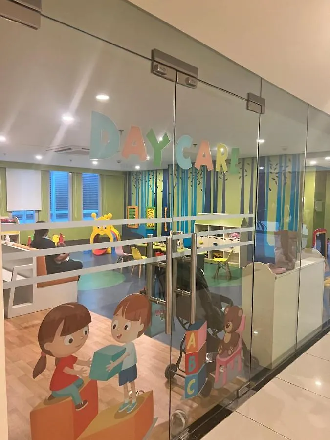 Uptown Parksuites II Taguig Philippinen