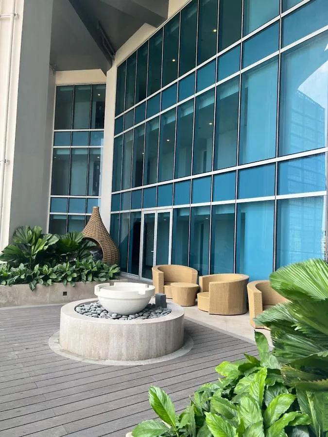 Uptown Parksuites II Taguig 0*,  Philippinen