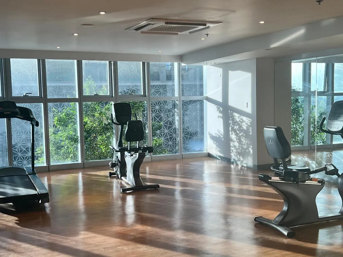 Uptown Parksuites II Taguig Aparthotel